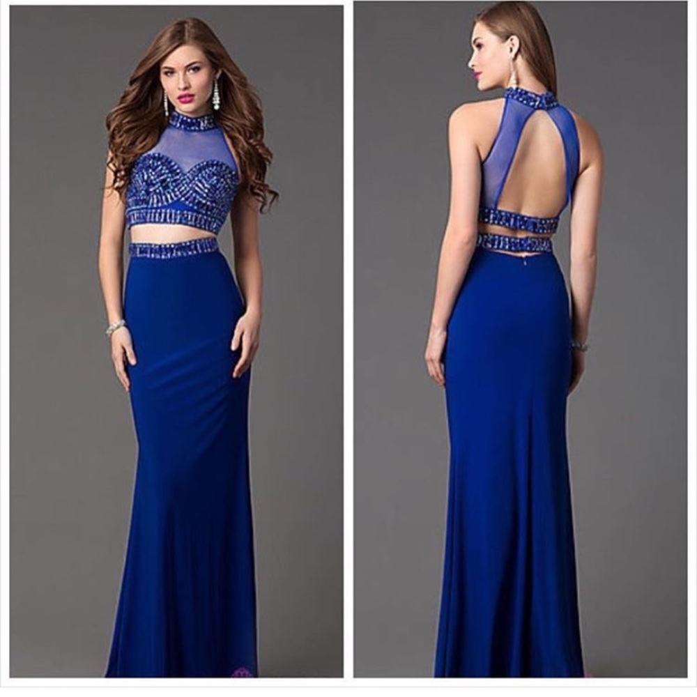 Blue prom dress